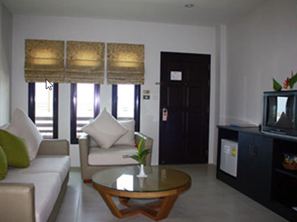 Hotel G House à HHQ Extérieur photo